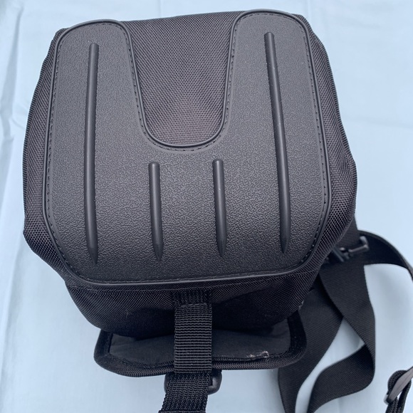 Lowepro Camera Bag - Picture 5 of 5